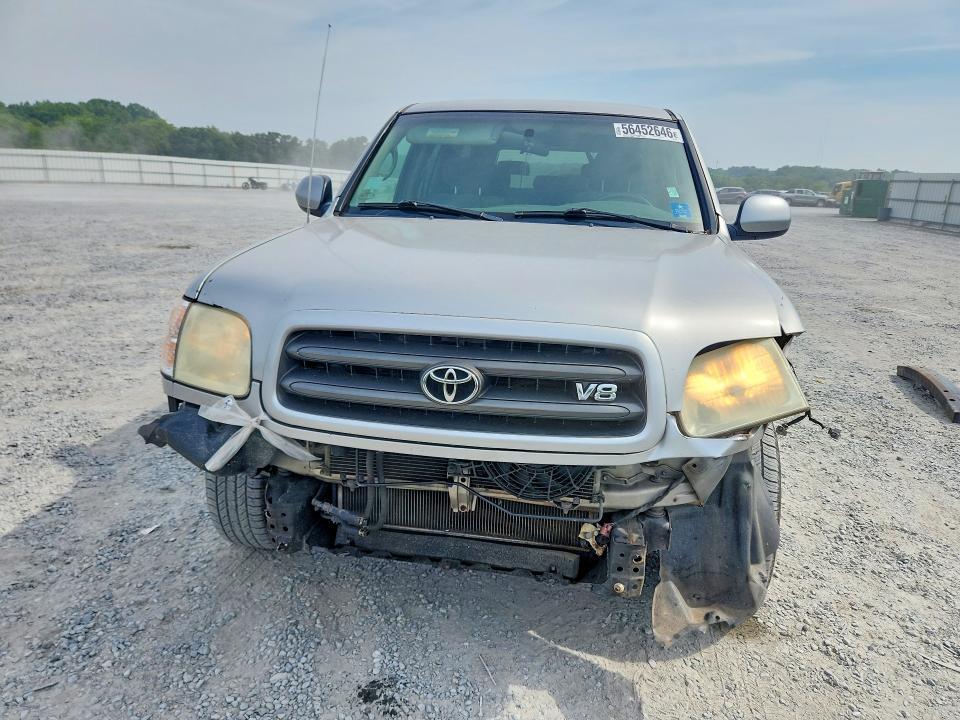 2002 Toyota Sequoia SR5