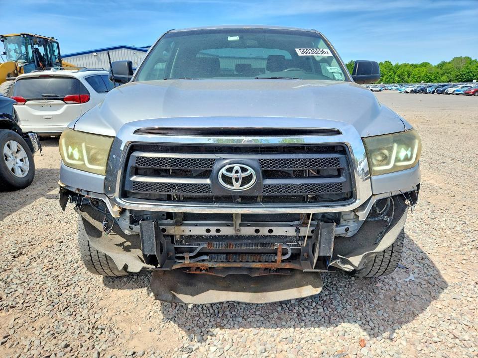 2010 Toyota Tundra Double cab SR5