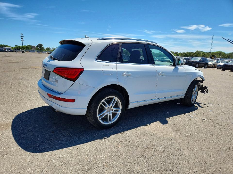 2015 Audi Q5 Premium Plus