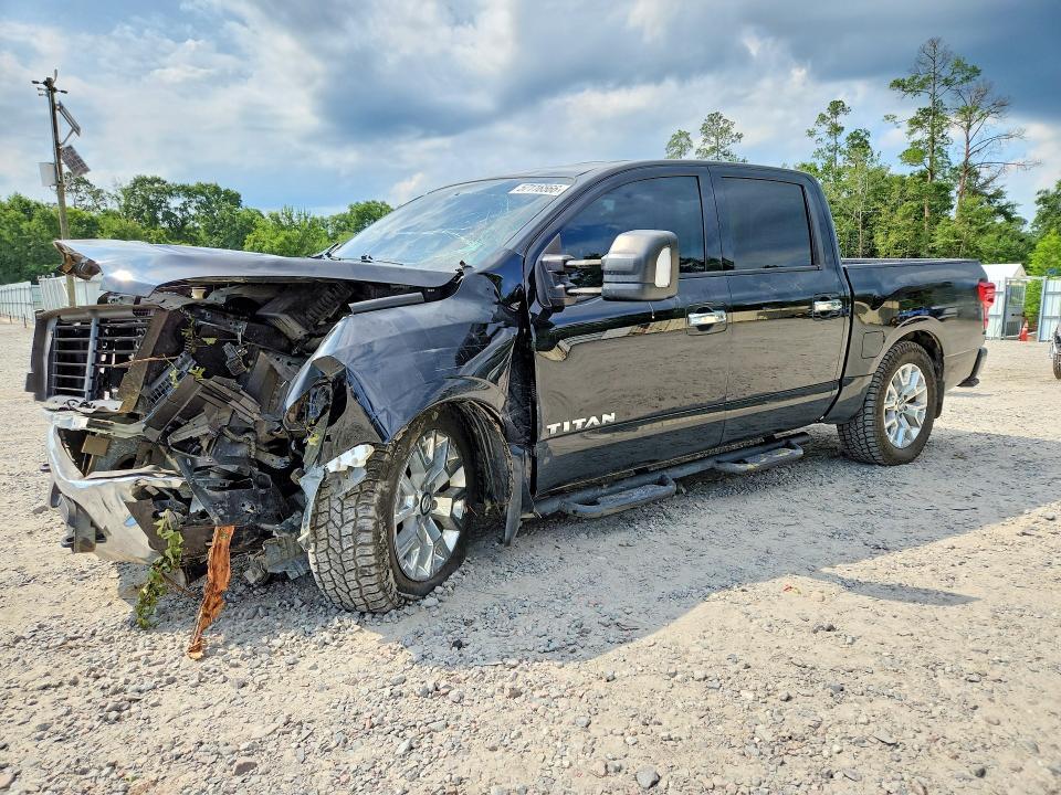 2022 Nissan Titan SV