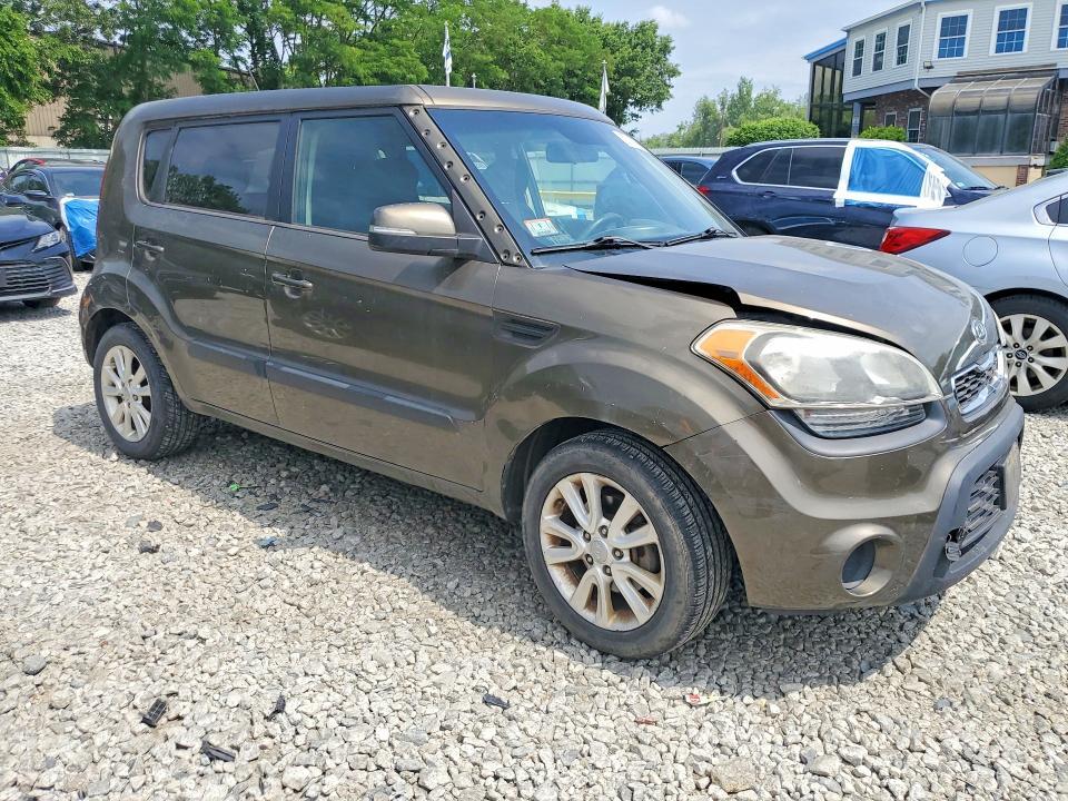 2012 KIA Soul +