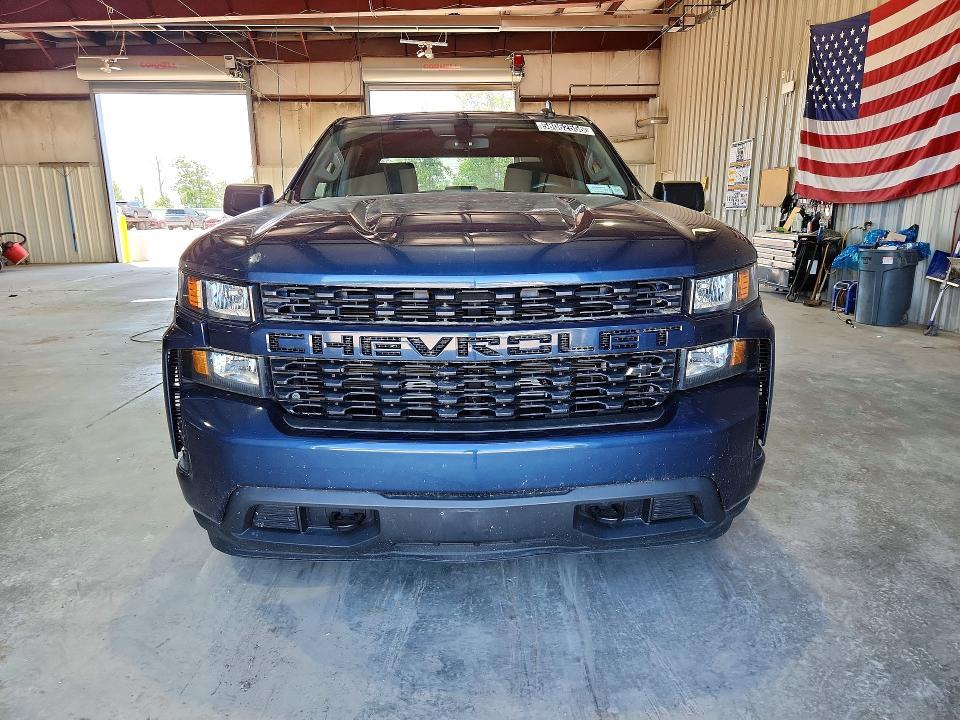 2021 Chevrolet Silverado K1500 Custom