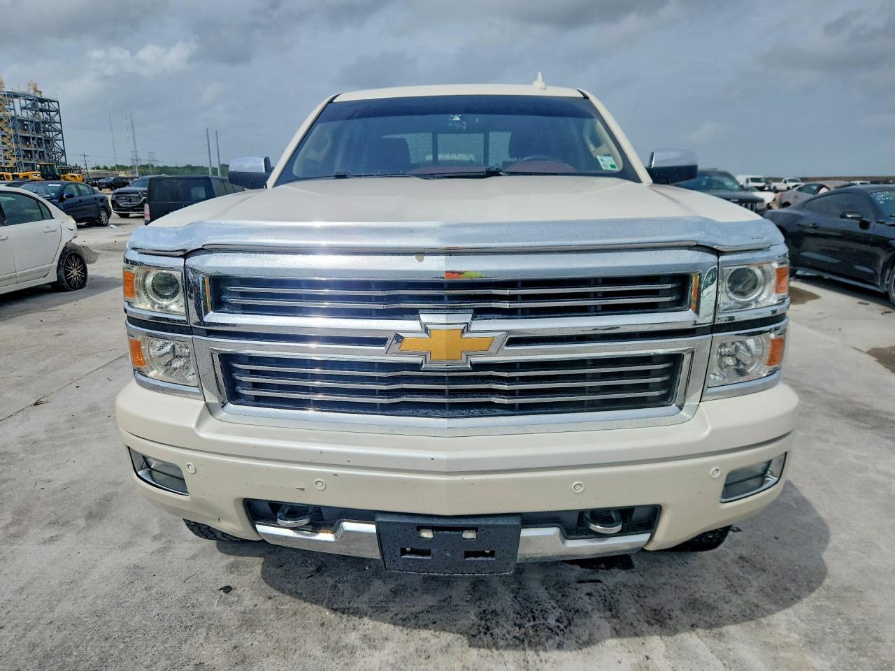2015 Chevrolet Silverado C1500 High Country