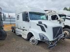 2015 Volvo VNL Semi Truck