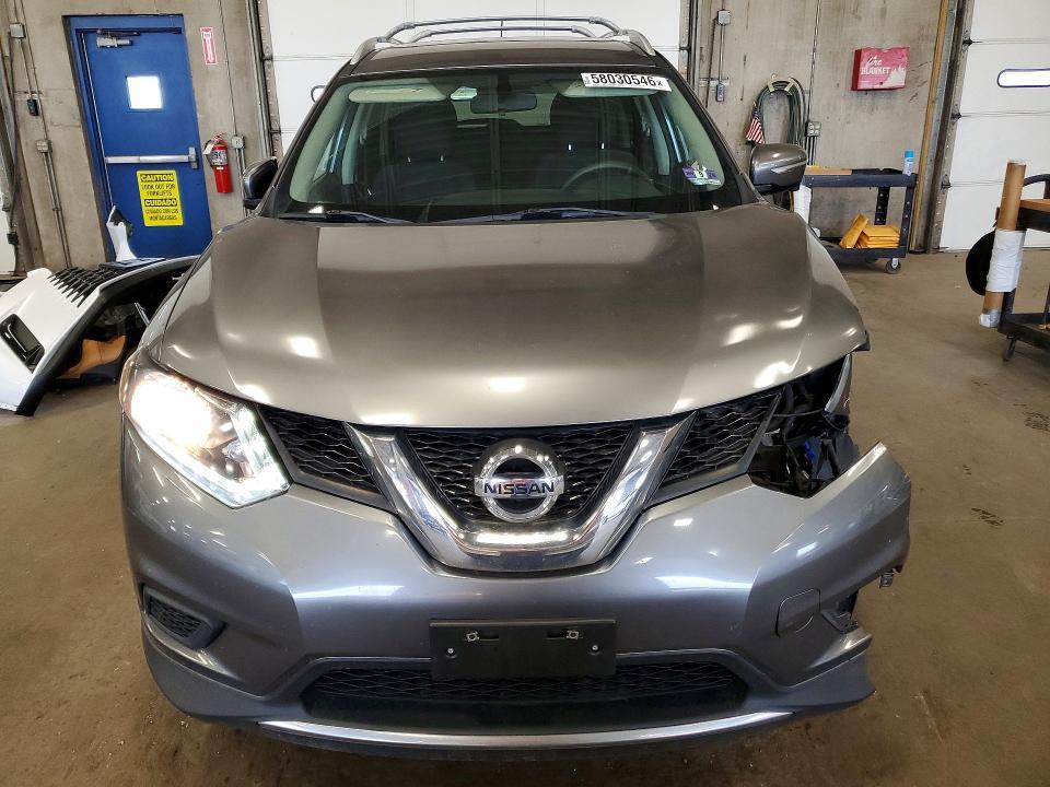 2015 Nissan Rogue sv
