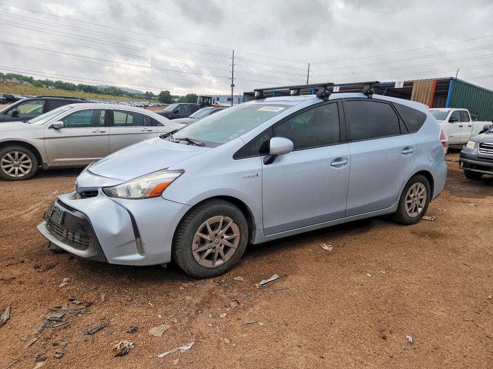 2015 Toyota Prius v Four