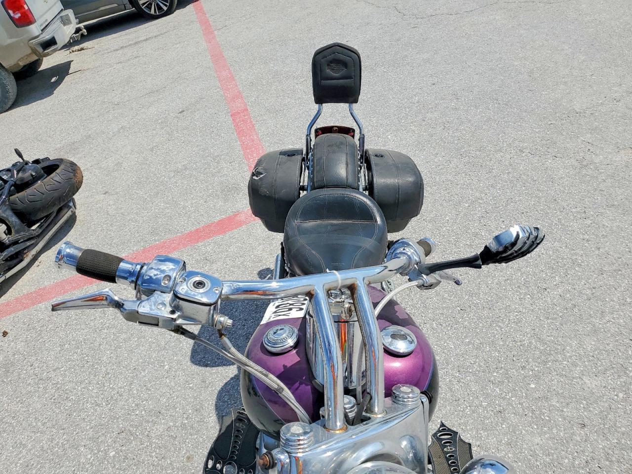 2011 Harley-Davidson Flstn
