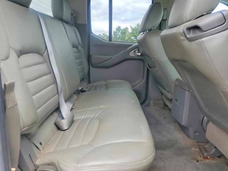 2011 Nissan Frontier S