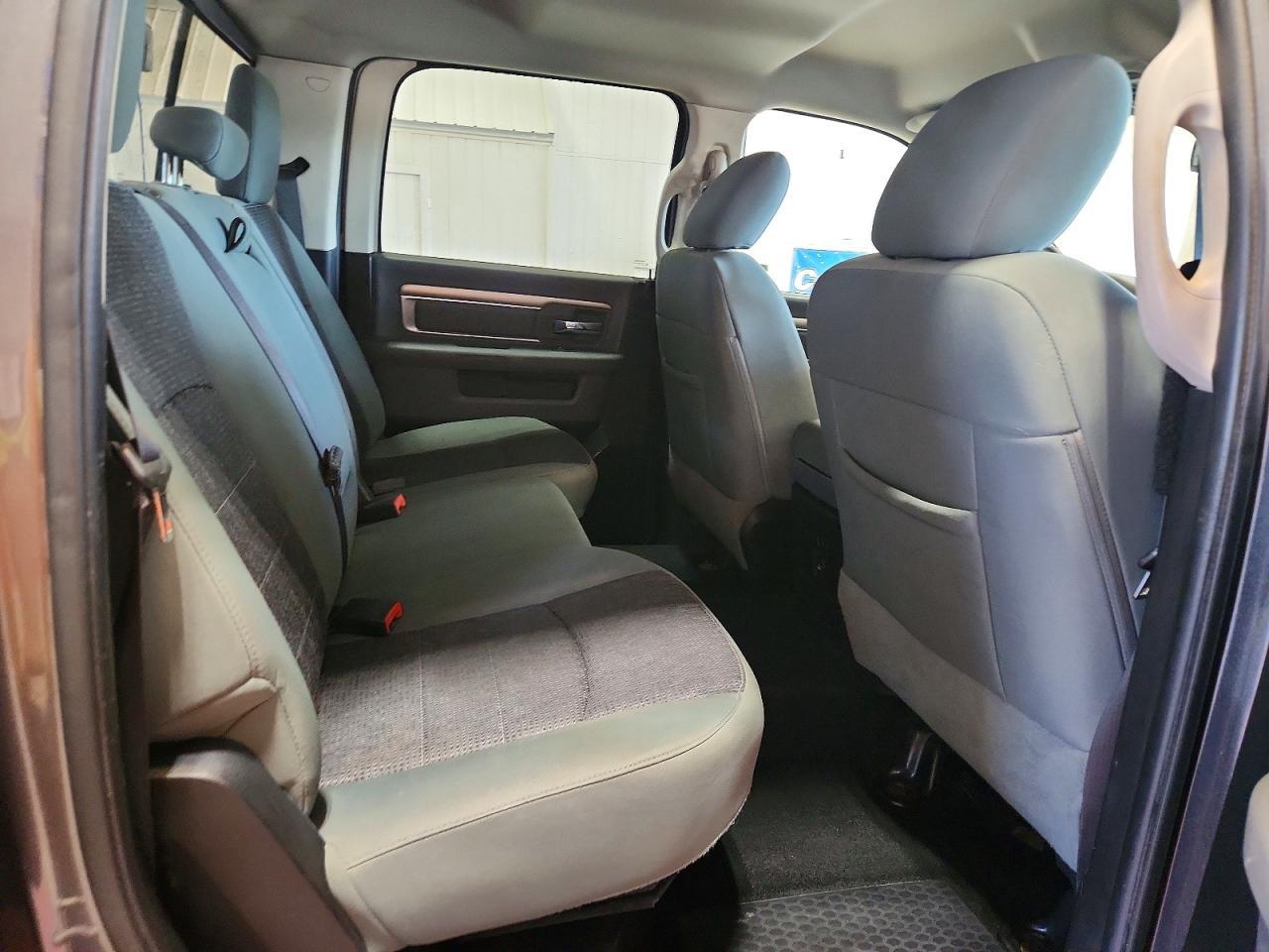 2015 Dodge RAM 1500 SLT