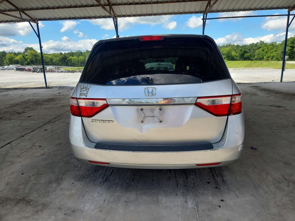 2011 Honda Odyssey lx