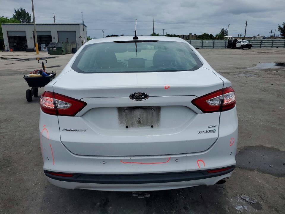 2016 Ford Fusion se Hybrid