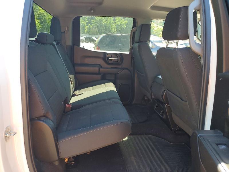 2022 Chevrolet Silverado K1500 Custom