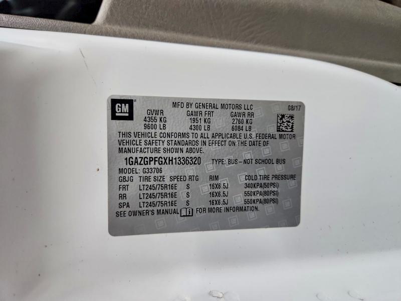 2017 Chevrolet Express G3500 LT
