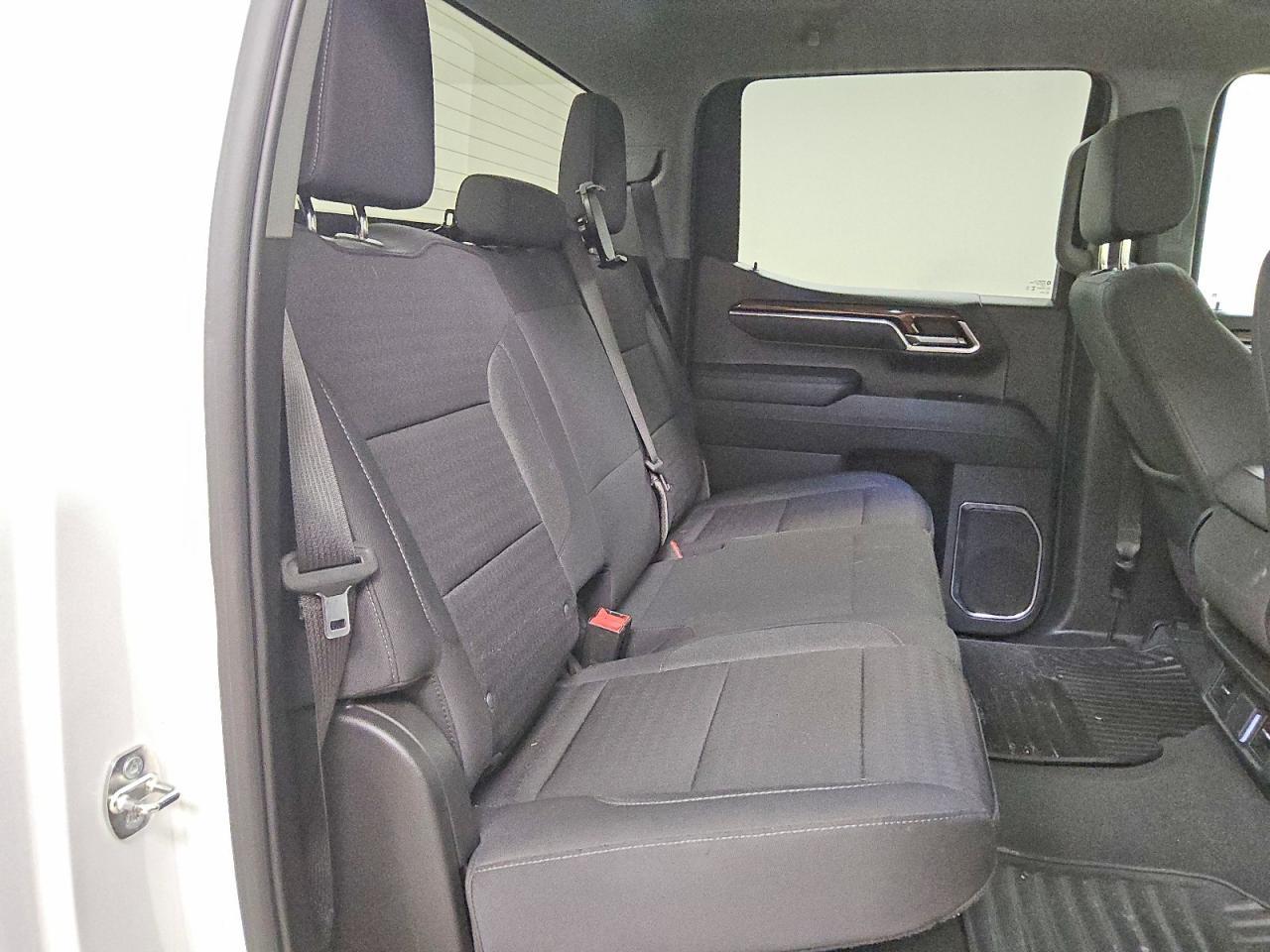2024 Chevrolet Silverado C1500 LT