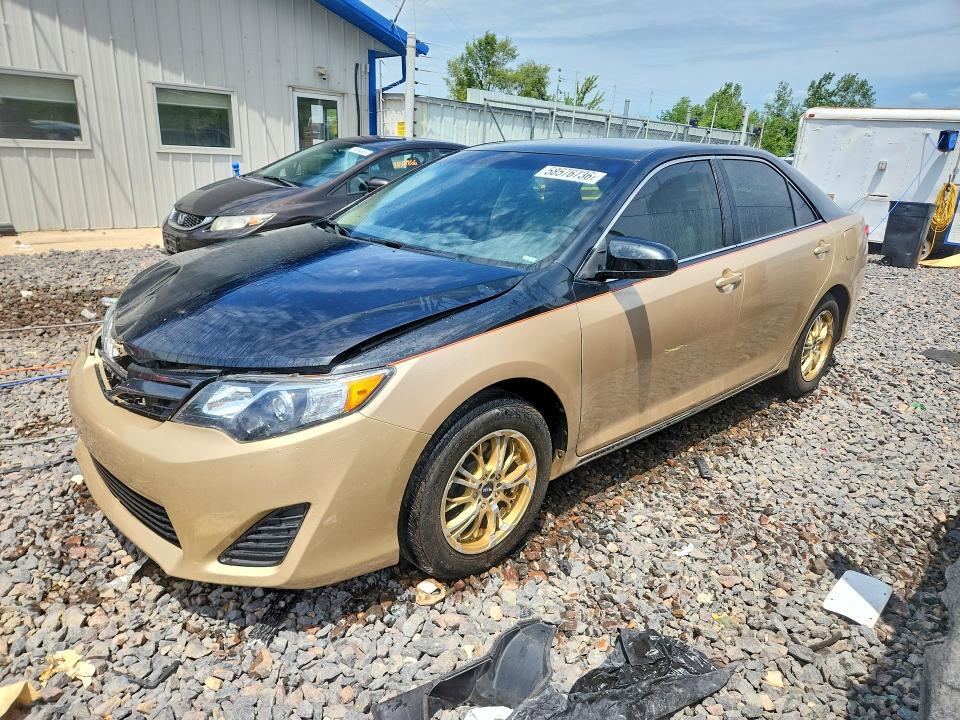 2012 Toyota Camry le