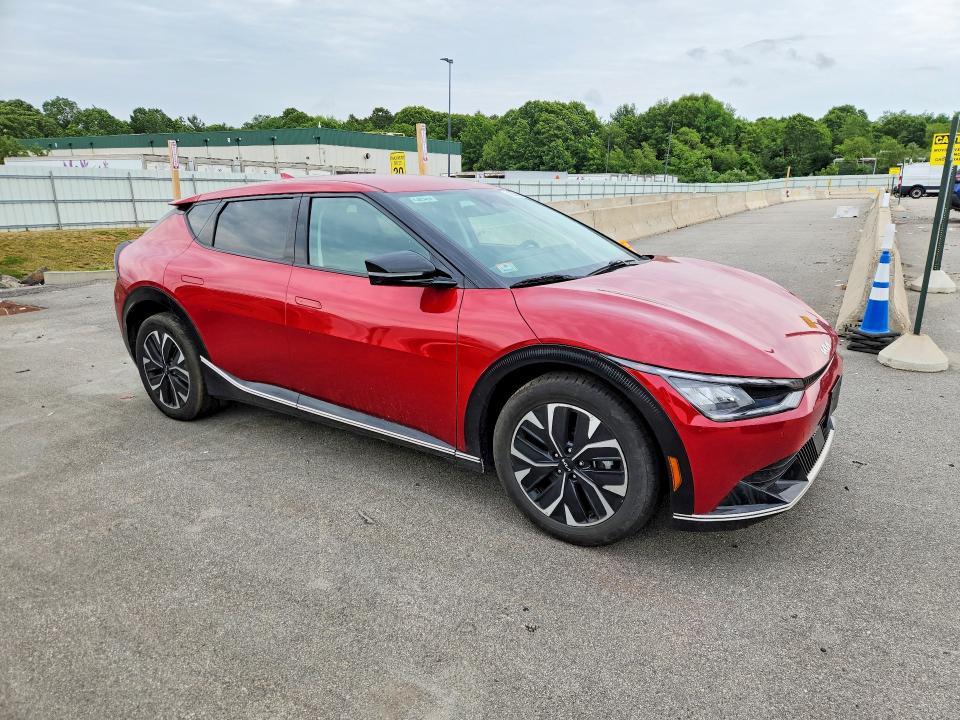 2024 KIA EV6 Wind