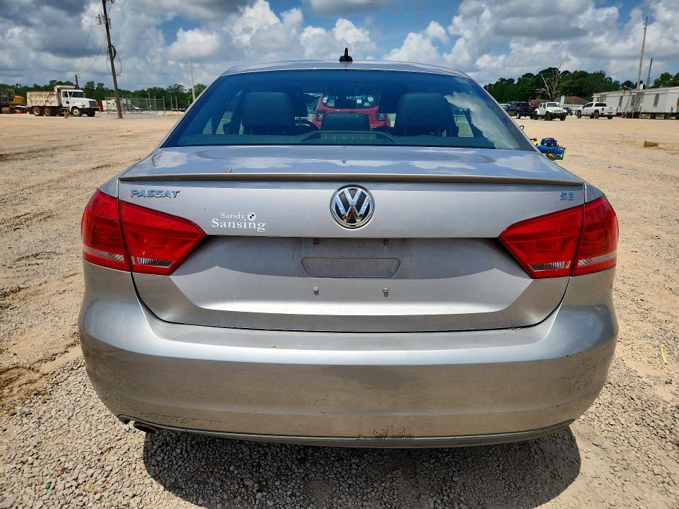 2013 Volkswagen Passat se