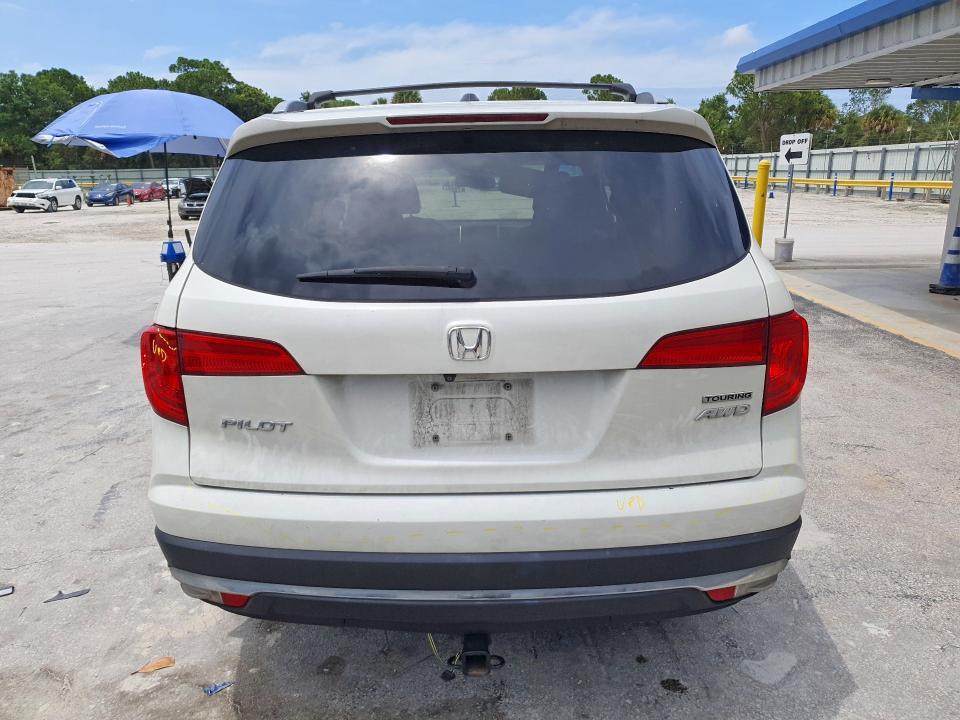2017 Honda Pilot Touring