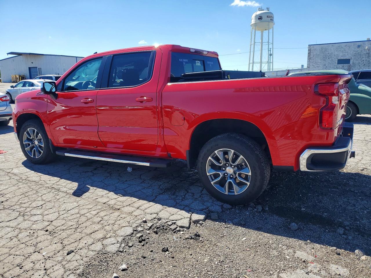 2025 Chevrolet Silverado K1500 LT