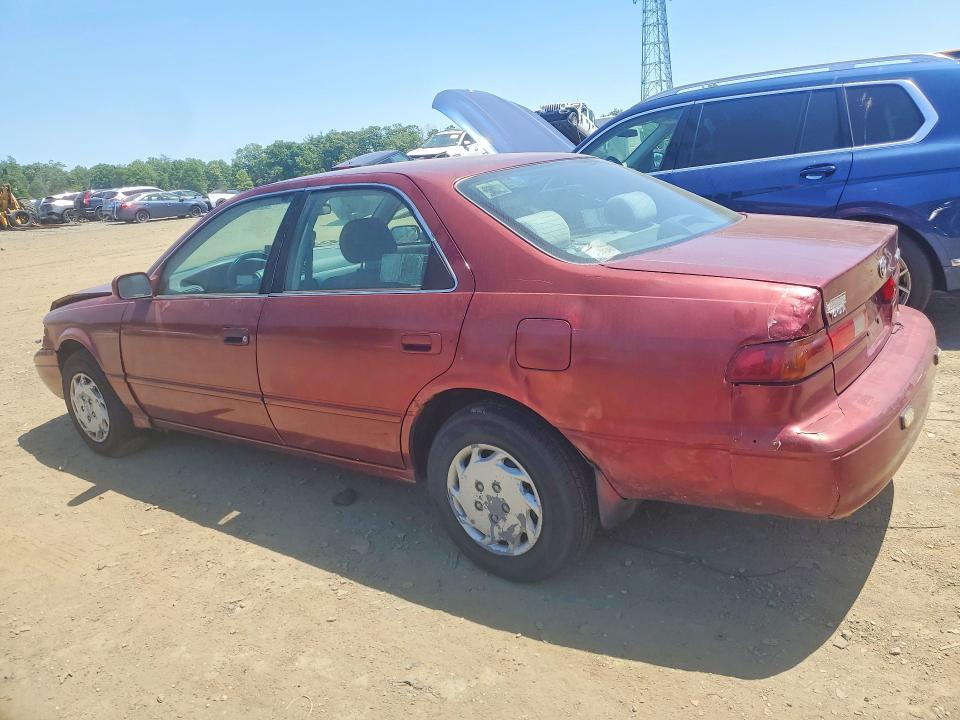 1999 Toyota Camry le