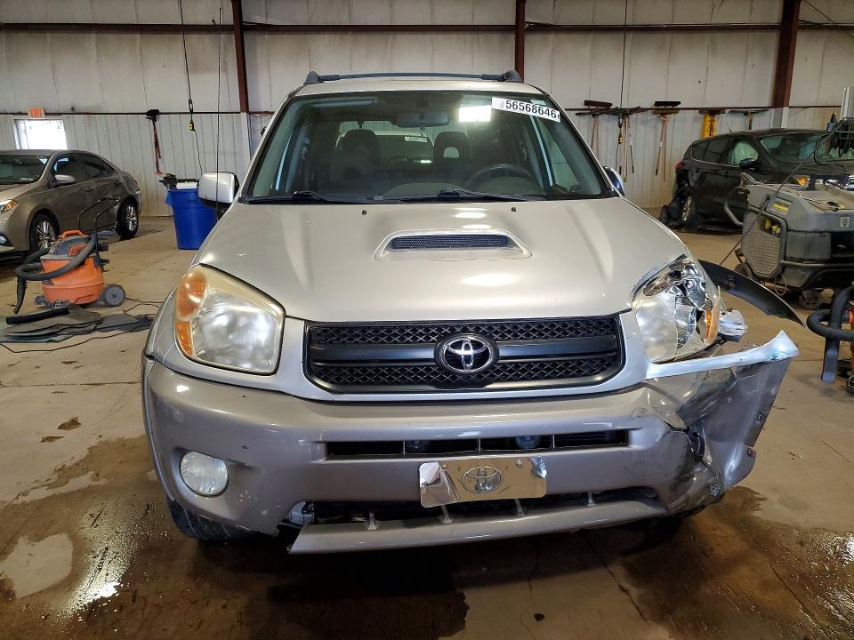 2004 Toyota Rav4 Base