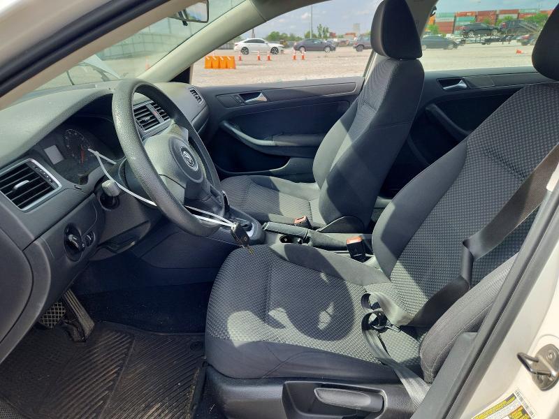 2011 Volkswagen Jetta Base