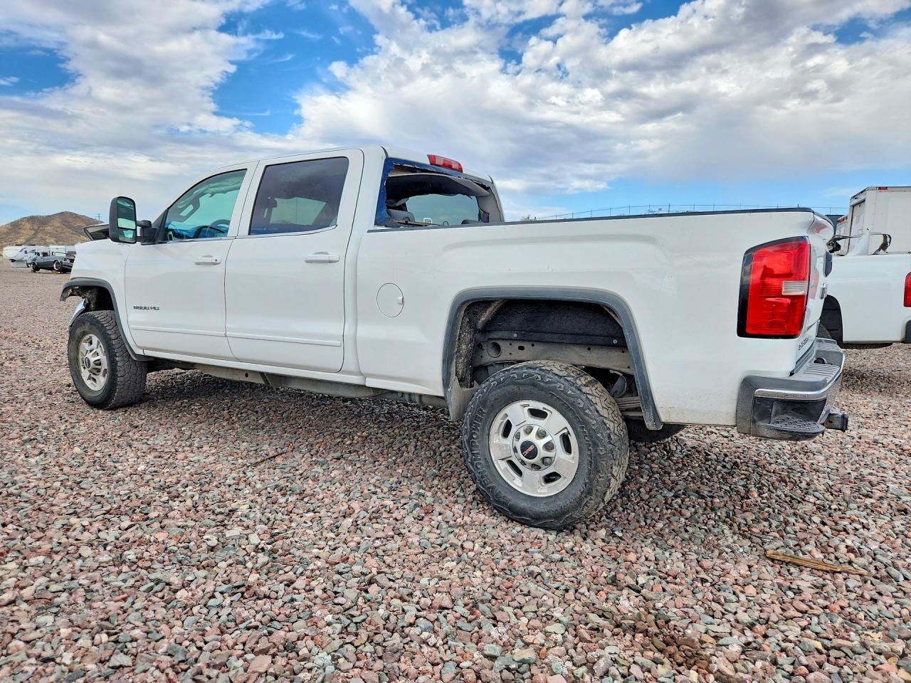 2015 GMC Sierra K2500 SLE