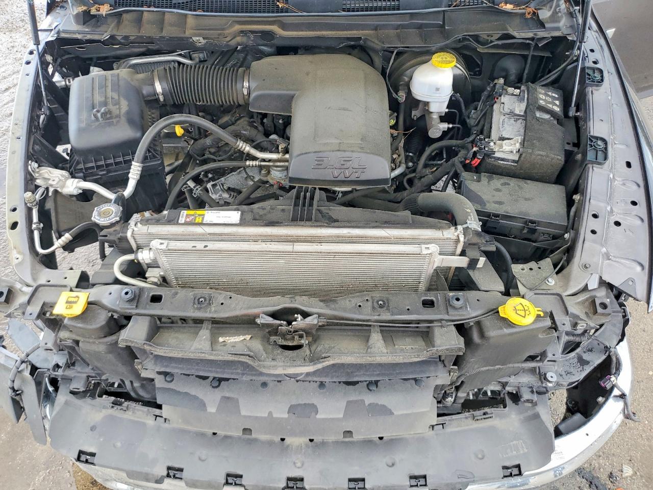 2024 Dodge RAM 1500 Classic SLT