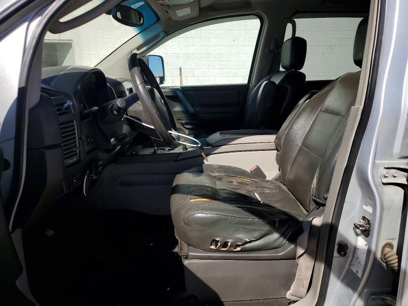 2004 Nissan Titan XE