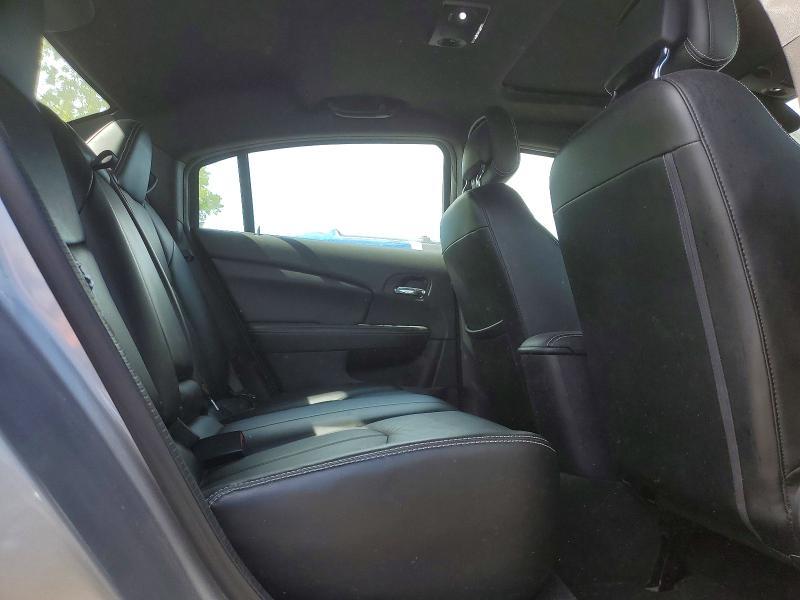 2013 Chrysler 200 Limited
