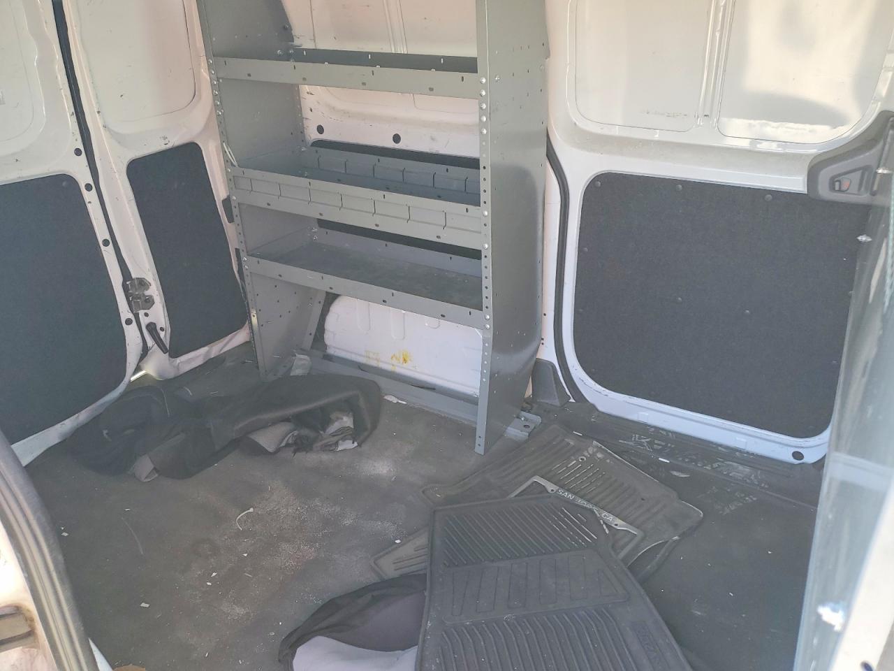2017 Nissan NV200