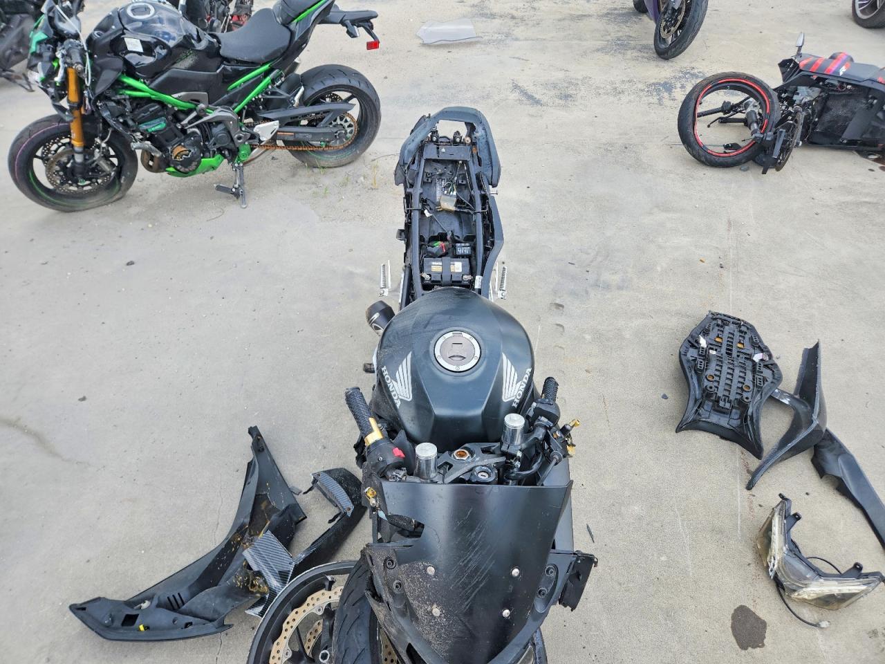 2016 Honda CBR650 F