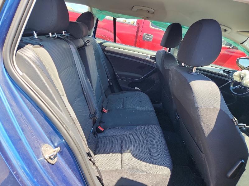 2017 Volkswagen Golf Sportwagen s
