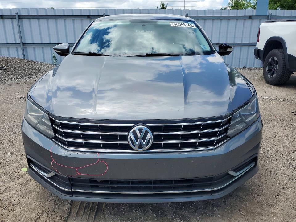 2017 Volkswagen Passat s