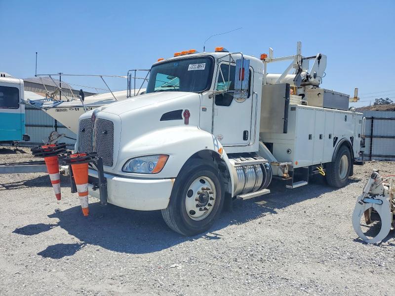 2017 Kenworth T300 Utility / Service Truck