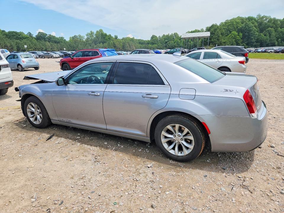 2016 Chrysler 300 Limited