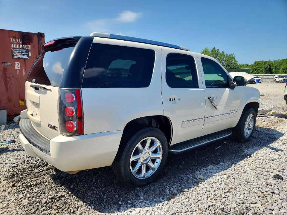 2009 GMC Yukon Denali