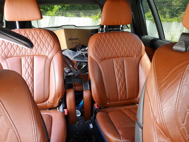 2021 BMW X7 M50i
