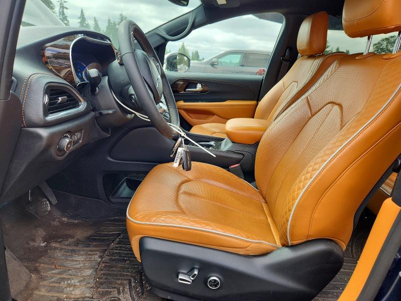 2023 Chrysler Pacifica Hybrid Pinnacle