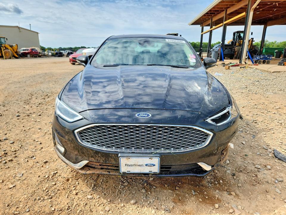 2020 Ford Fusion Titanium