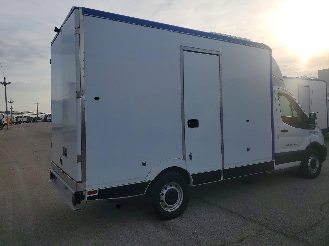 2020 Ford Transit Delivery Truck