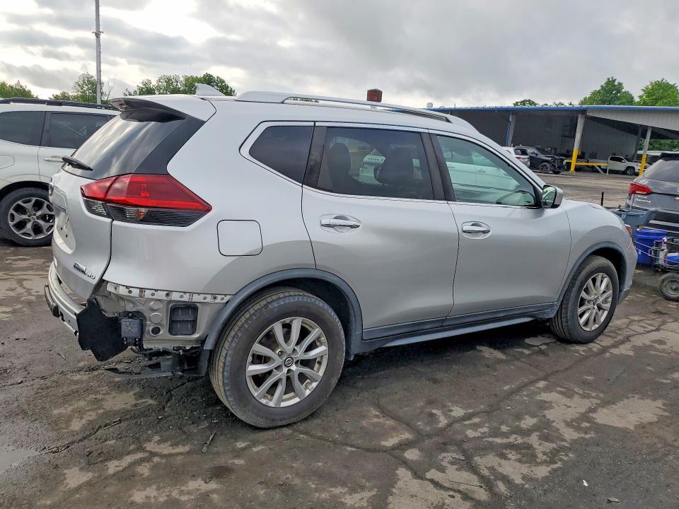 2019 Nissan Rogue s