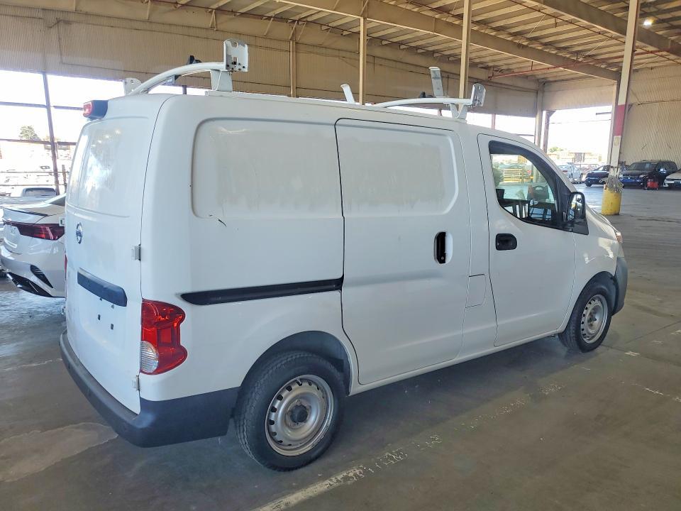 2017 Nissan NV200 S