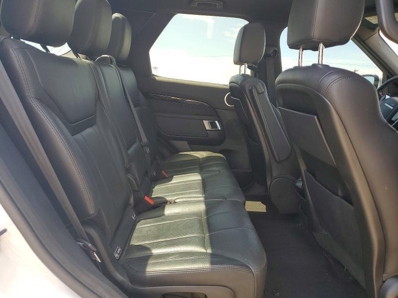 2020 Land Rover Discovery se