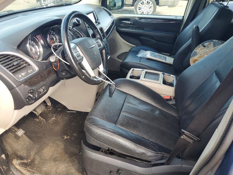 2012 Chrysler Town & Country Touring