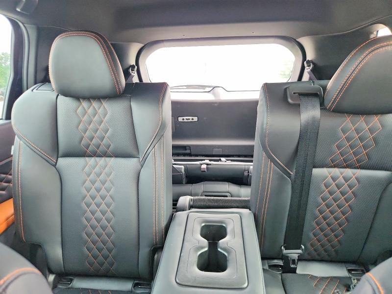 2023 Mitsubishi Outlander sel