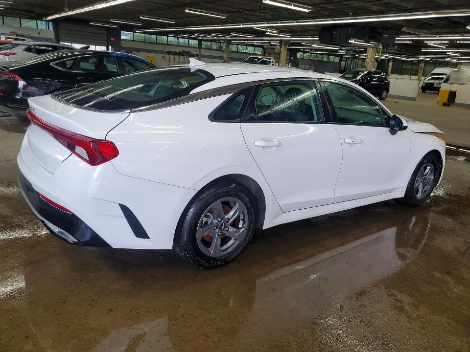 2023 KIA K5 lxs
