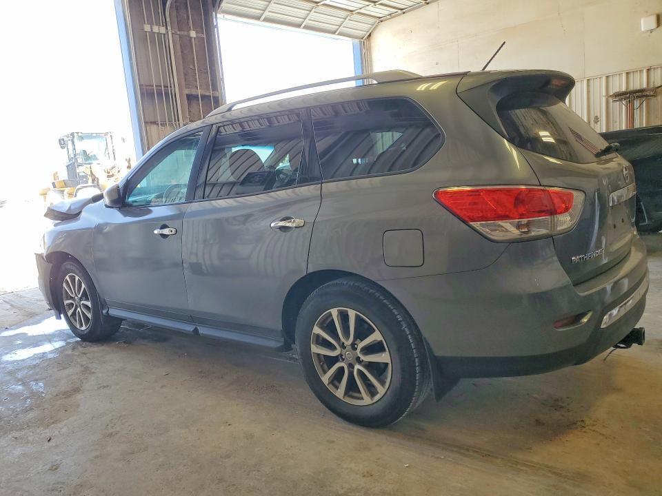 2015 Nissan Pathfinder s