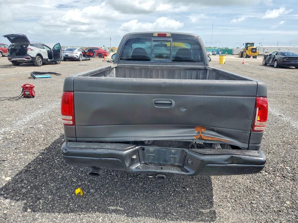 2002 Dodge Dakota Sport