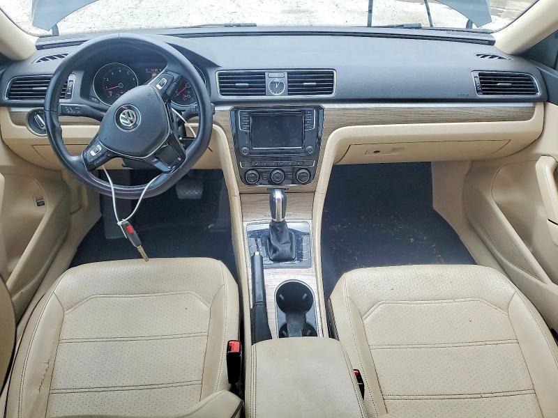 2016 Volkswagen Passat se